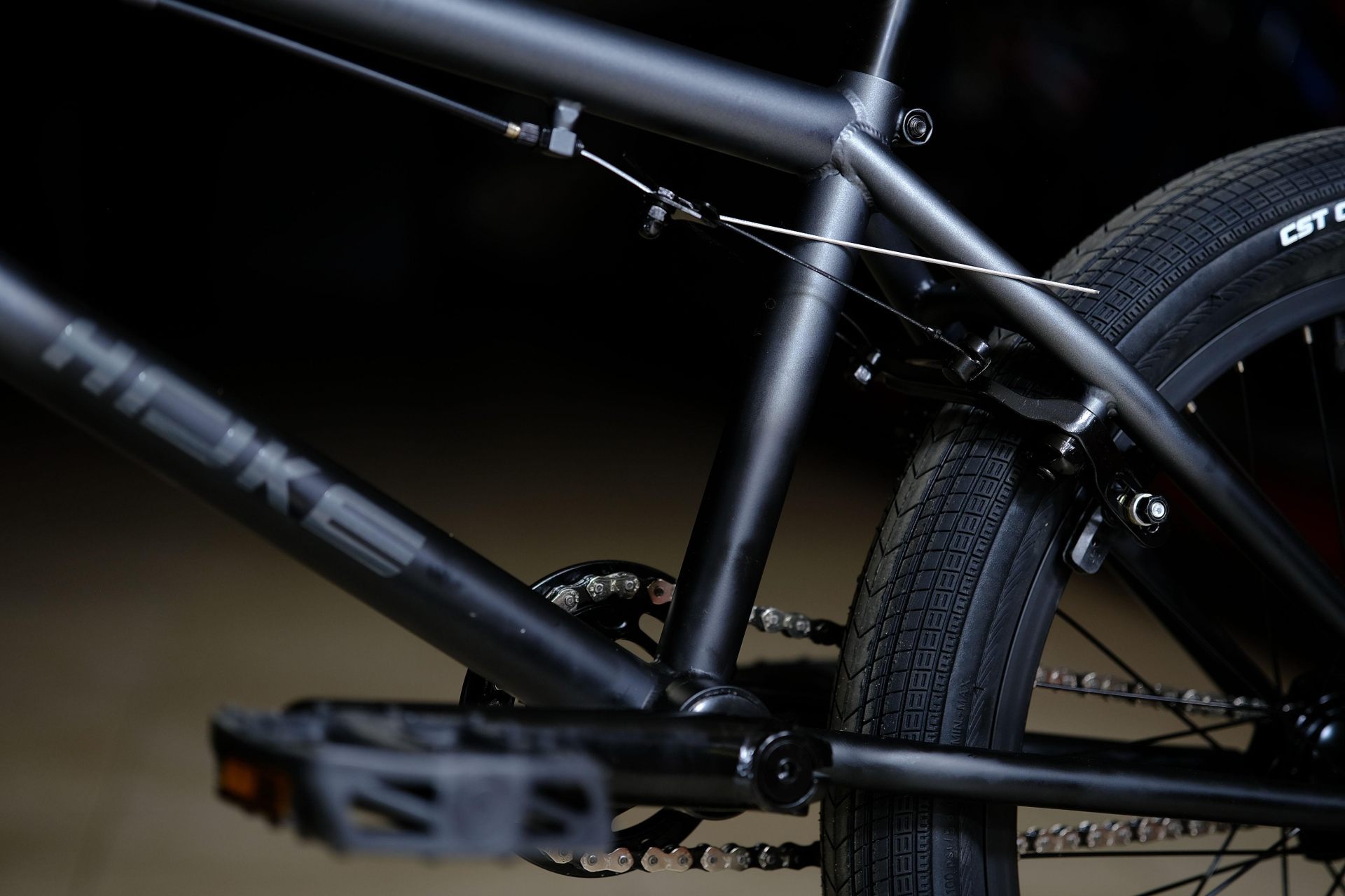 Система (шатун)  CR-Mo HOKE BMX Step L9 матовый серебристый-чёрный